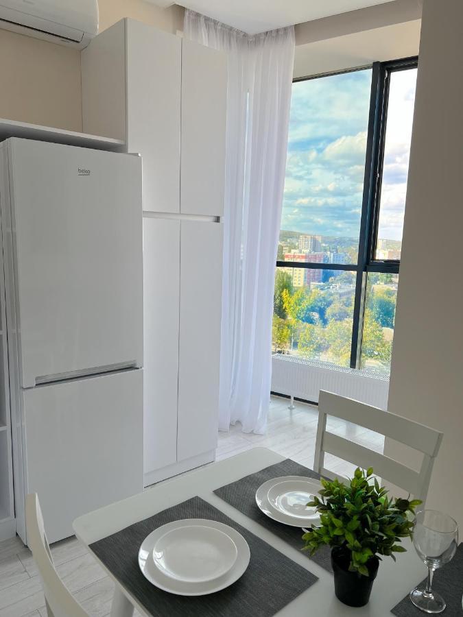 Dendrarium Park, 1Bd Apartment With Living Room Chişinau Exteriör bild